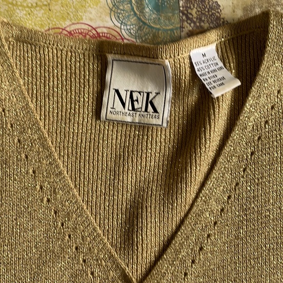 NEK North East Knitters Women’s Gold Buttoned Cardigan Sweater - Picture 2 of 6